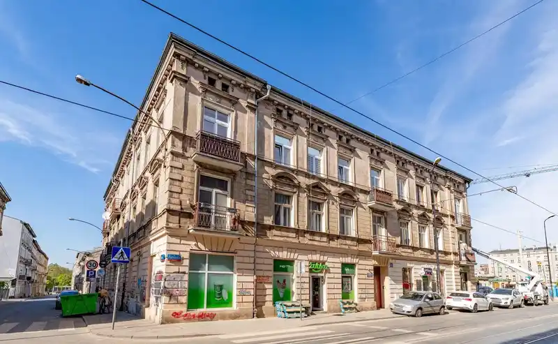 Sloneczne i przestronne mieszkanie w scislym centrum - zdjęcie 6