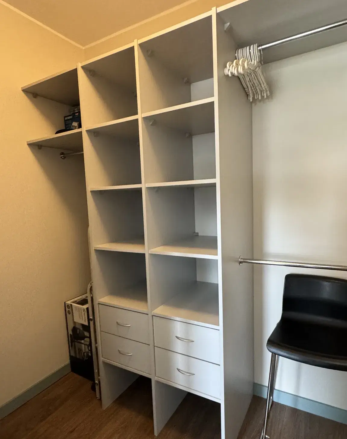 Mieszkanie 33m², 2 pokoje, w ścisłym centrum Gdyni - zdjęcie 10