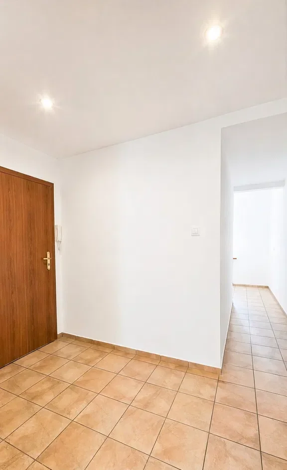 Ustawna kawalerka w odrestaurowanej kamienicy | 32 m² | blisko centrum - zdjęcie 4