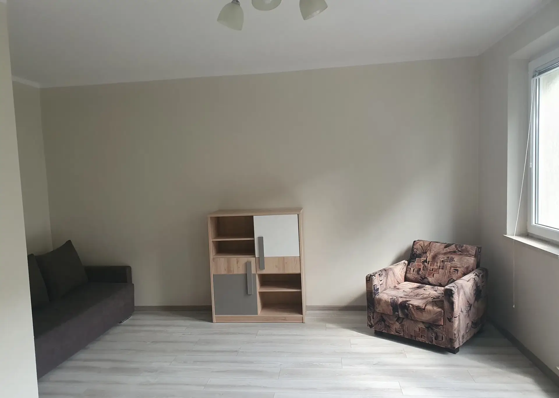 Sympatyczna kawalerka na Stegnach do wynajęcia - 31m2 ul. Barcelońska - zdjęcie 9