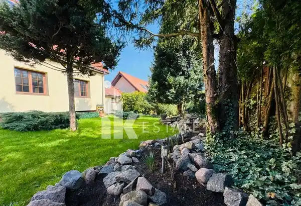 Przestronny dom 240 m2 z dużym ogrodem | Bezrzecze - zdjęcie 10