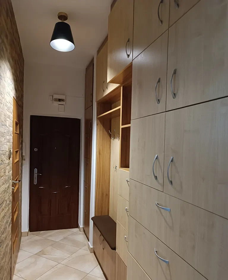 Mieszkanie 2 pokoje do wynajęcia z balkonem i piwnicą - os. Grunwaldzkie - zdjęcie 7