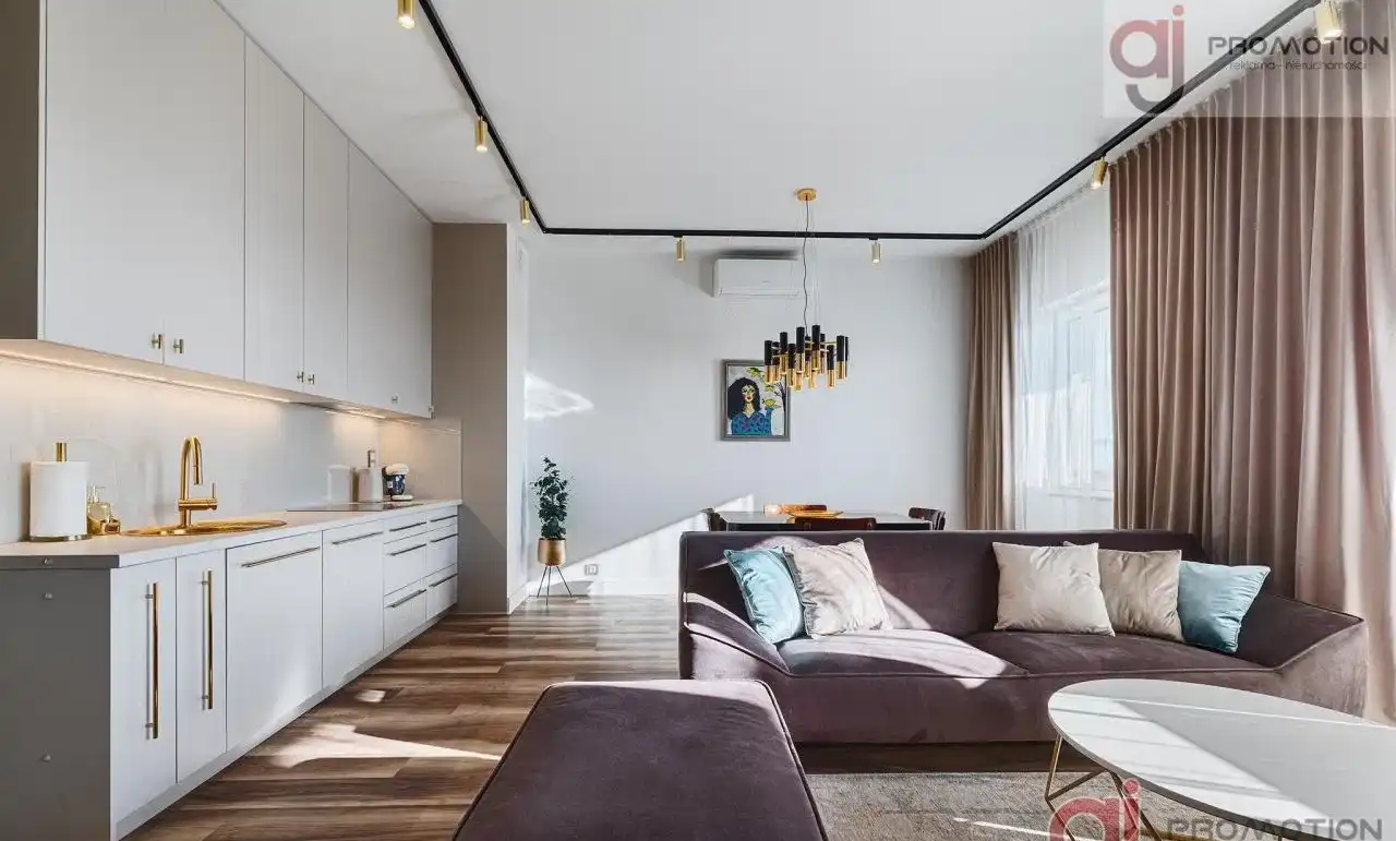 4 pokojowy apartament pry Rondzie Solidarności - zdjęcie 3