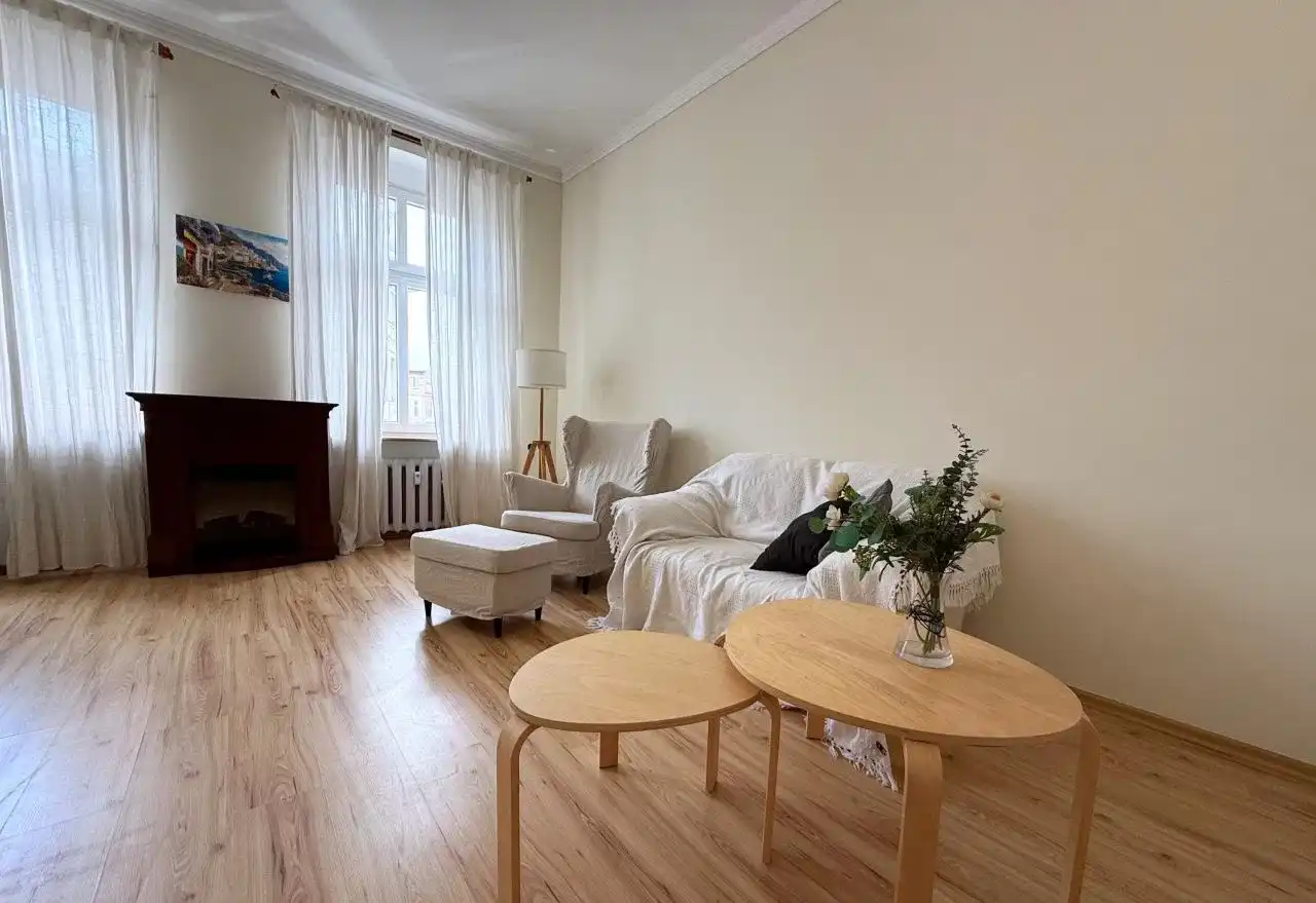 3-pokojowe mieszkanie z osobną kuchnią w centrum Szczecina - zdjęcie 5