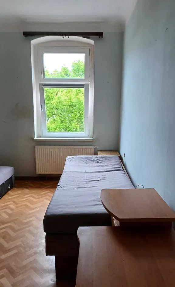 Pokój do wynajęcia - świetna lokalizacja, wszystkie opłaty w cenie! - zdjęcie 3