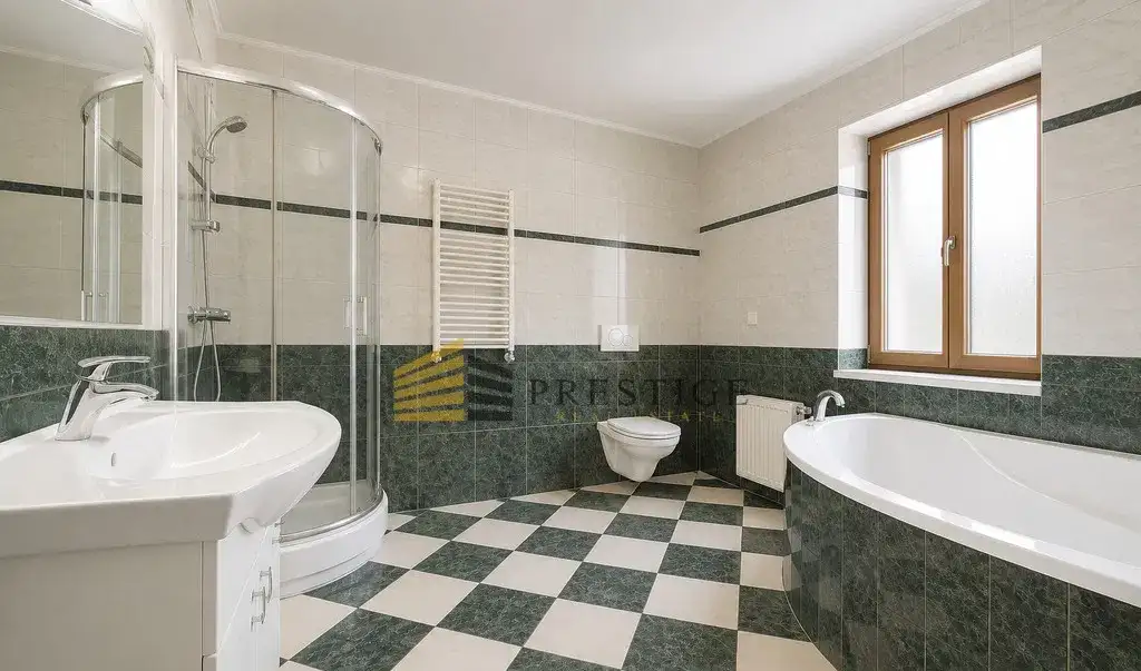Dom na biuro w luksusowej lokalizacji - zdjęcie 7