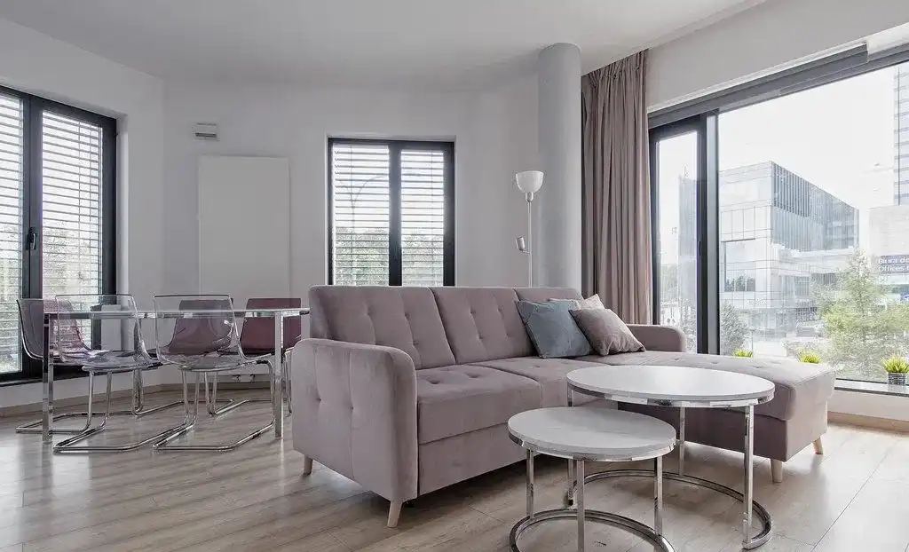 Prestiż w Sercu Poznania Klimatyzowany Apartament - zdjęcie 2