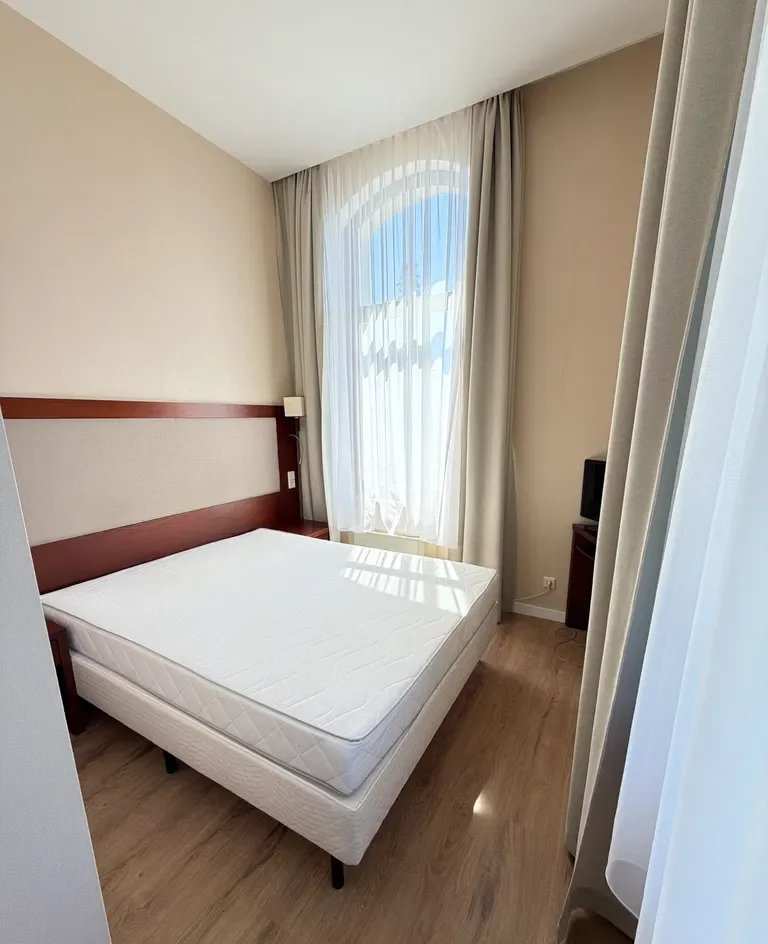 2 pokoje w Centrum | IDEALNE DLA STUDENTÓW | niski czynsz - zdjęcie 2