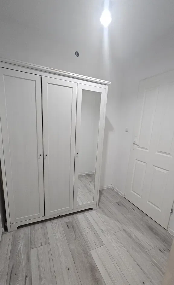 Kawalerka, pokój - zdjęcie 5