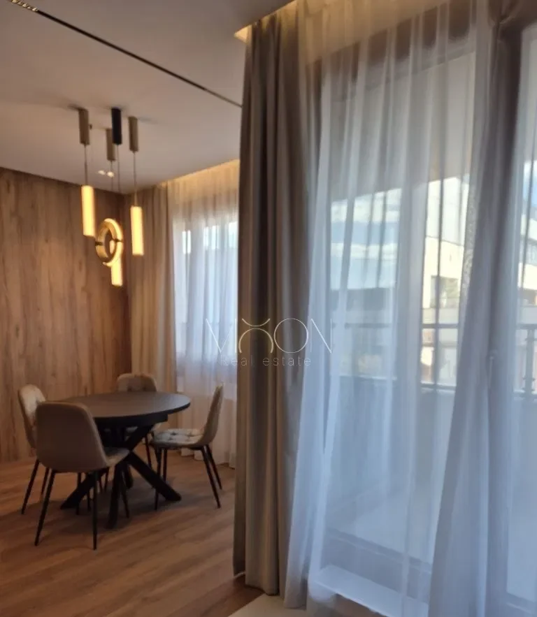 Elegancki apartament Ochota / 50m2 + miejsce w garażu - zdjęcie 5