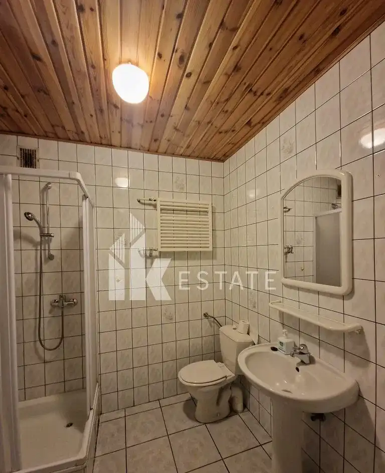 Dom szeregowy 240 m2 | 5 sypialni | Gumieńce | 550 - zdjęcie 6