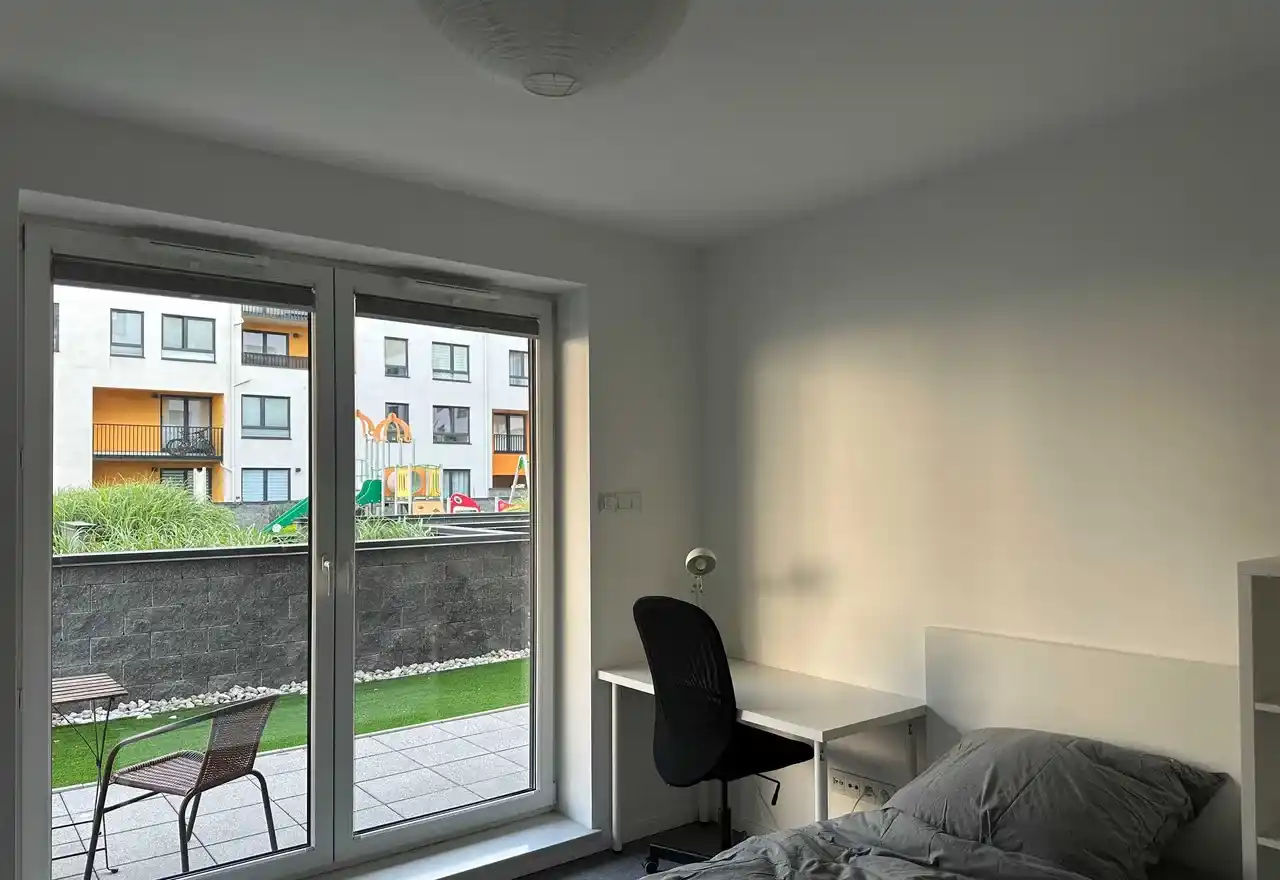 Pokój 2-osobowy 17 m² | Taras i ogródek 43 m² | Sienkiewicza | Blisko PWr
