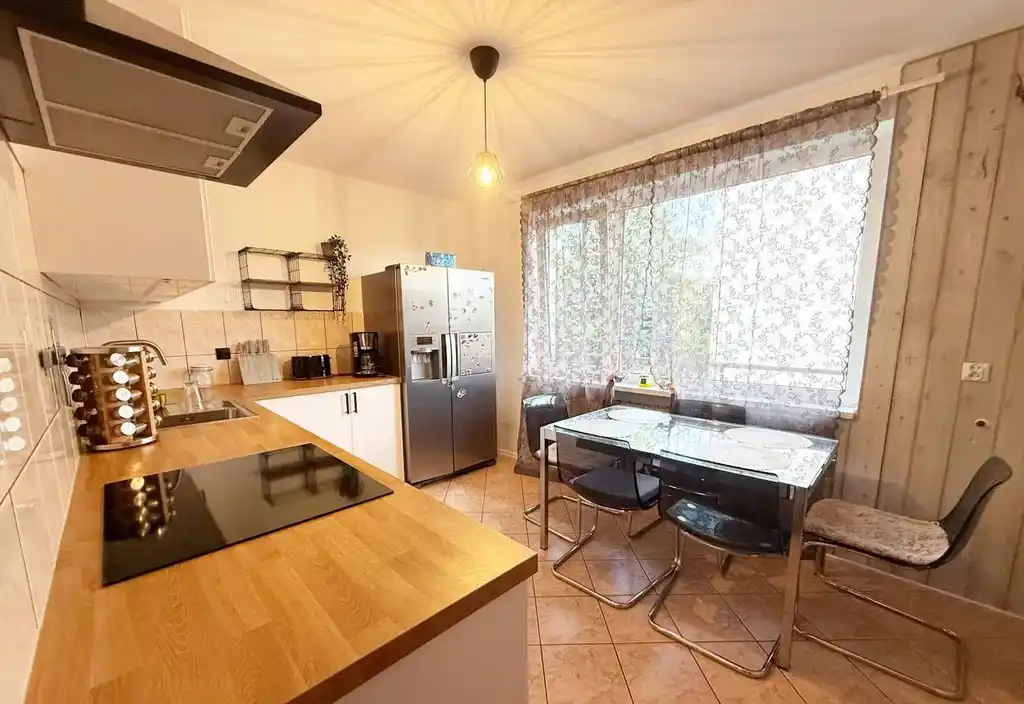 Bliźniak | 3 Sypialnie + Salon | Ogródek | 99 m² | Zalesie