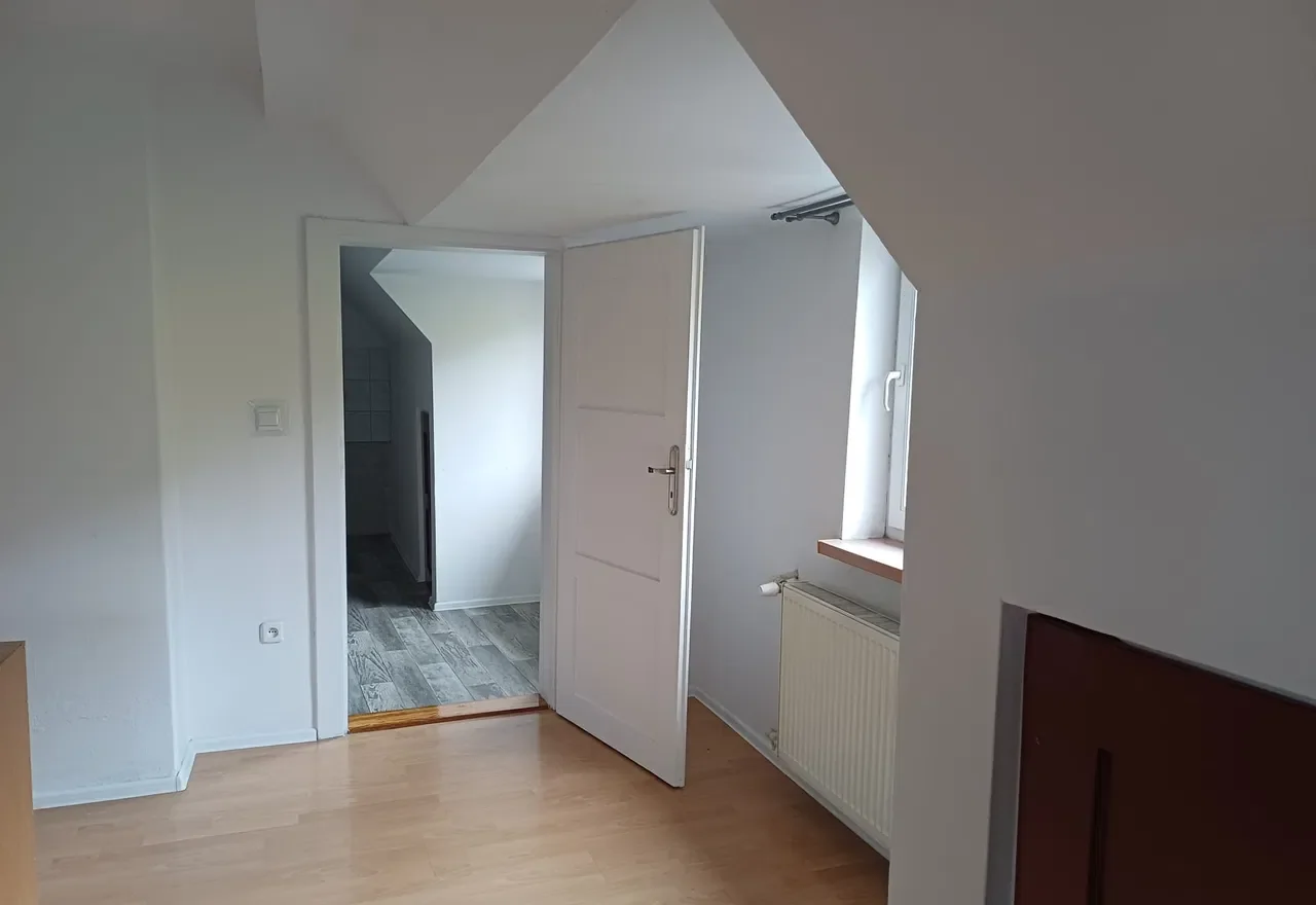 Mieszkanie 2 pokojowe po remoncie na poddaszu 57m2 do wynajęcia - zdjęcie 3