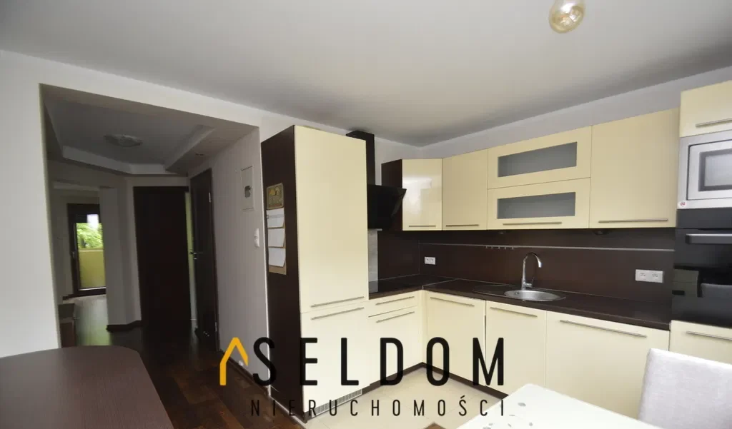 2 pokoje/wynajem/gombrowicza/balkon w Legnicy - zdjęcie 2