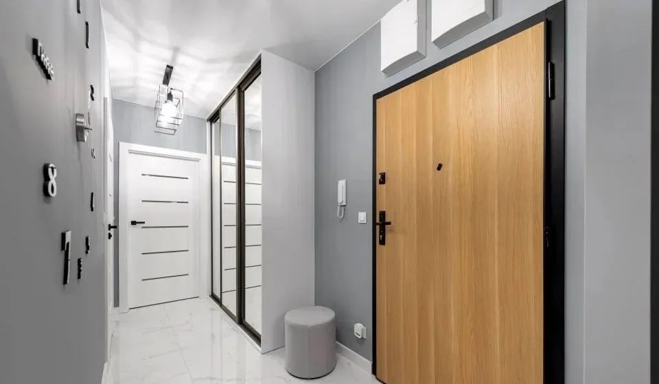 Stylowy Apartament na Wynajem – 2 Pokoje + 2 Miejsca Garażowe w Cenie! - zdjęcie 8