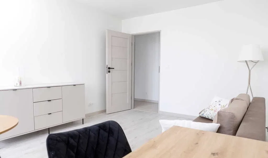 2 Pokoje | Świeżo Po Remoncie | Uroczysko | Balkon - zdjęcie 10