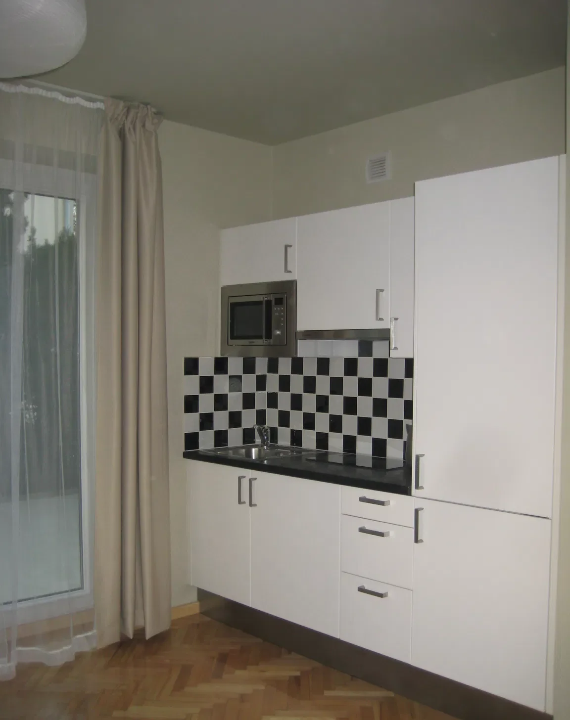 Przytulna Kawalerka 20 m² | Centrum Rzeszowa | Po remoncie | Od zaraz - zdjęcie 2