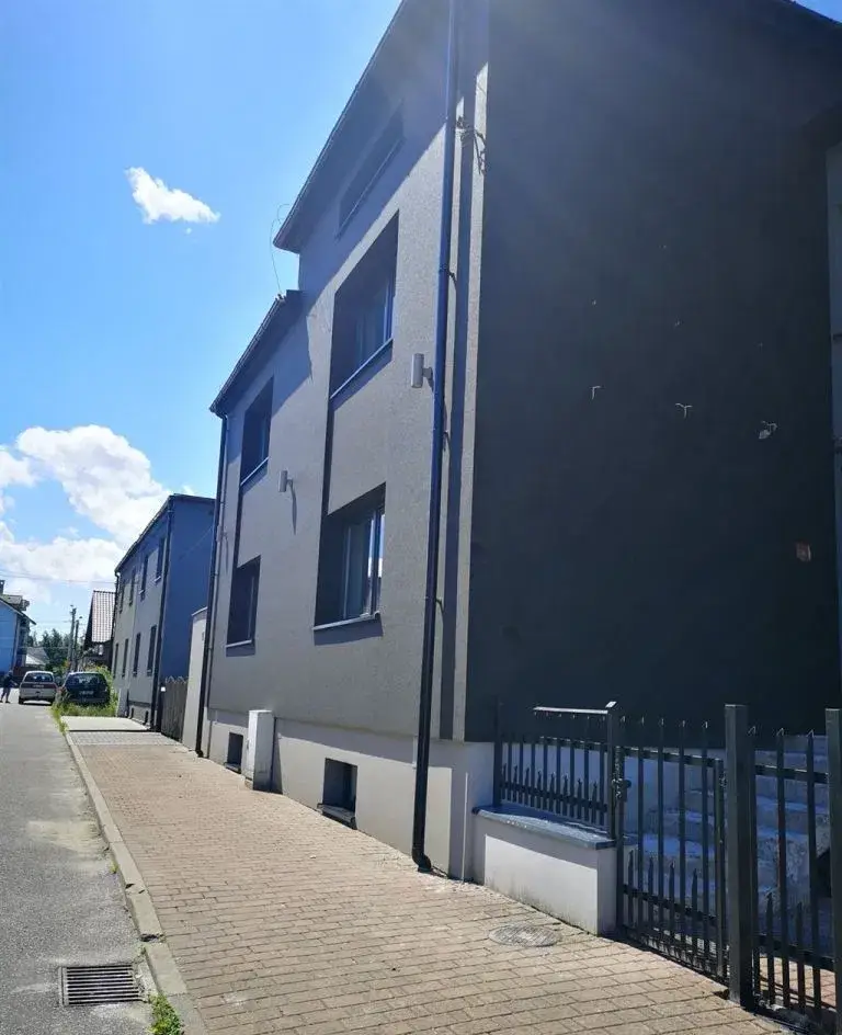 Budynek biurowy 270m²,10 pom. klima ,parking - zdjęcie 4