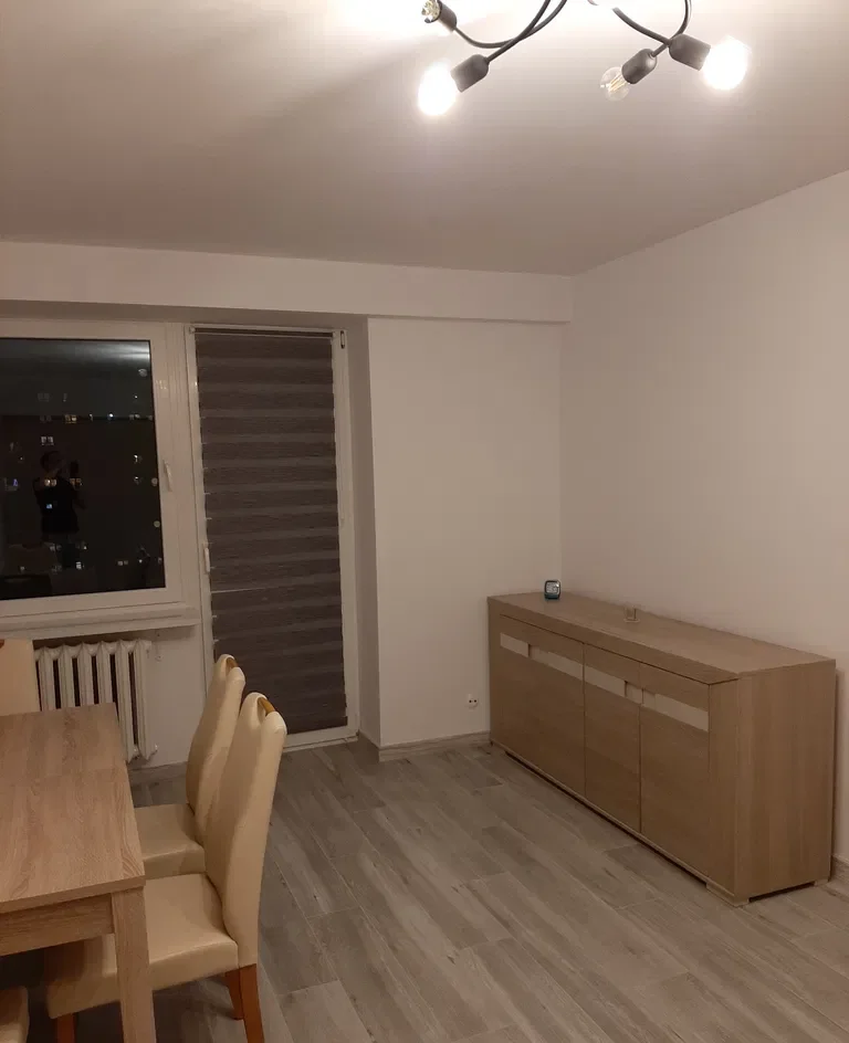 Wygodne 2 pokoje z oddzielną kuchnią, świetna lokalizacja,bezpośrednio - zdjęcie 8