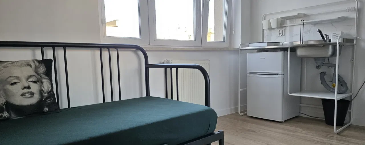 Wynajmę pokój z aneksem kuchennym  Wszystkie Opłaty w Cenie Centrum - zdjęcie 5