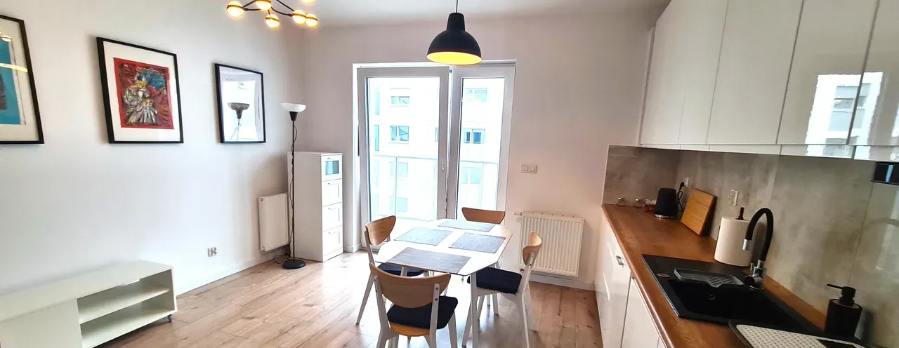 wolne mieszkanie, osobna kuchnia + duży balkon - zdjęcie 10