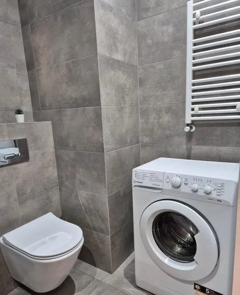 25,60-metrowe, PCK, apartamentowiec - zdjęcie 5