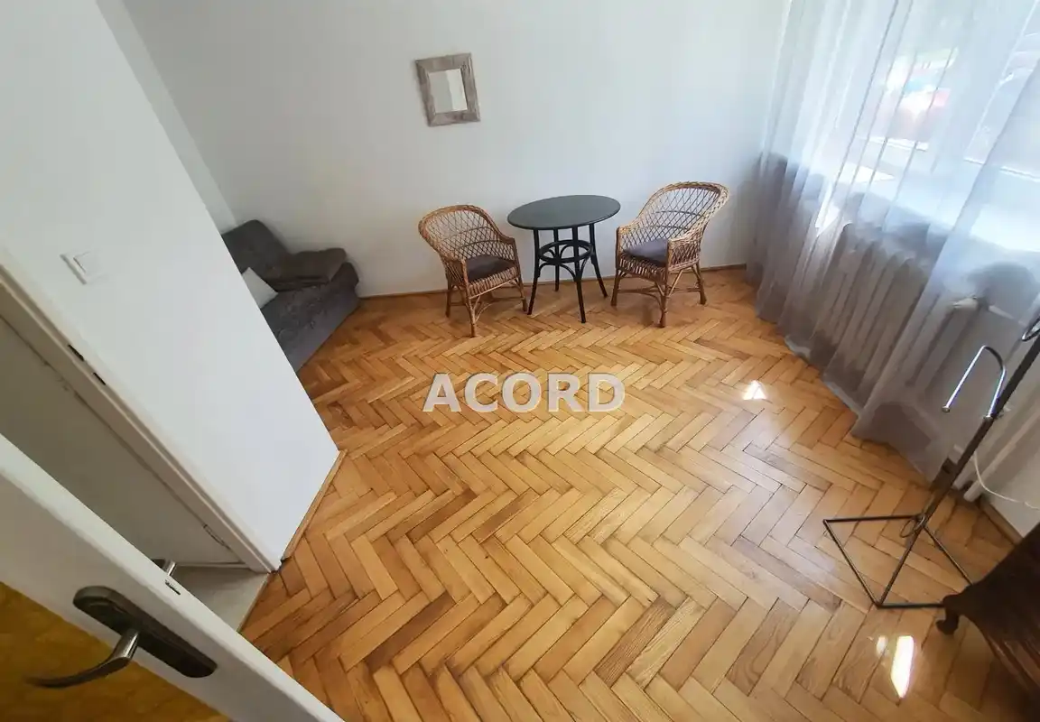 24,5 m2 na bliskim Żoliborzu - zdjęcie 6