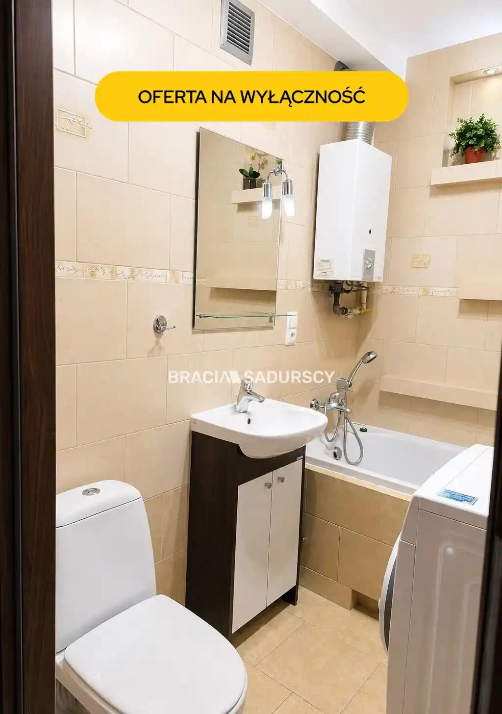 Kawalerka w centrum Krakowa z i pięknym widokiem - zdjęcie 6