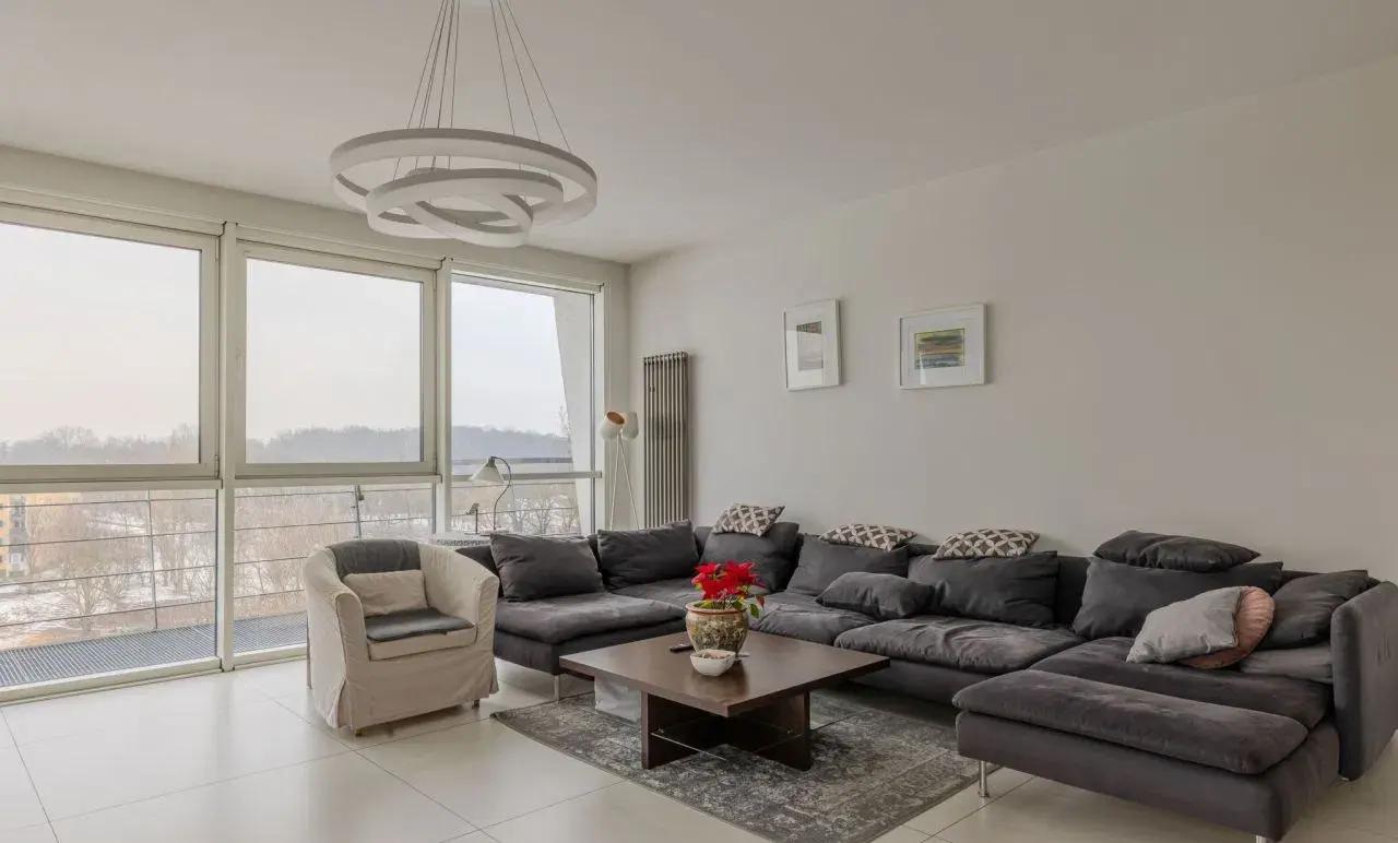 Przestronny apartament w inwestycji Marina. - zdjęcie 2