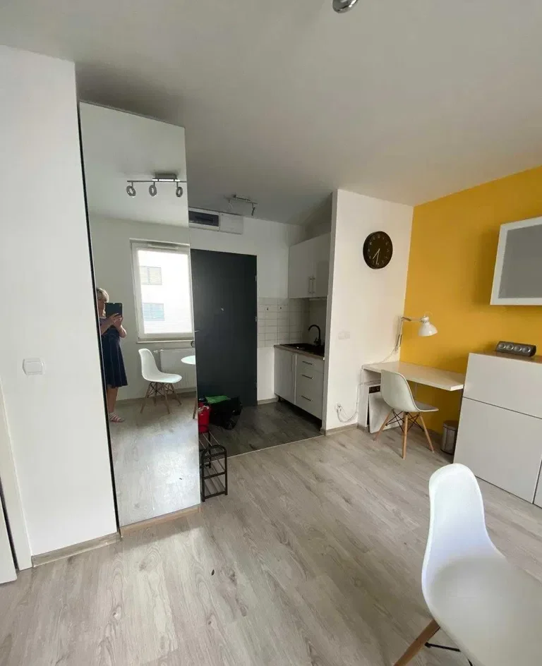 Wynajmę Kawalerkę przy ulicy legnickiej 57E we Wrocławiu