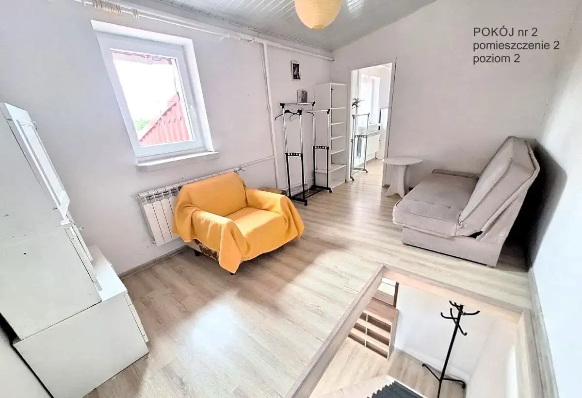 Pokój w domku z oddzielnym wejściem i ogrodem w Łodzi - zdjęcie 7