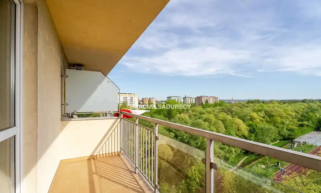 2-pok z garażem, Ruczaj, ładny widok z okna - zdjęcie 2