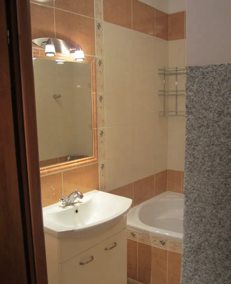 Mieszkanie 3 pokojowe z balkonem - Pomorzany- BEZ POŚREDNIKÓW!!!! - zdjęcie 4