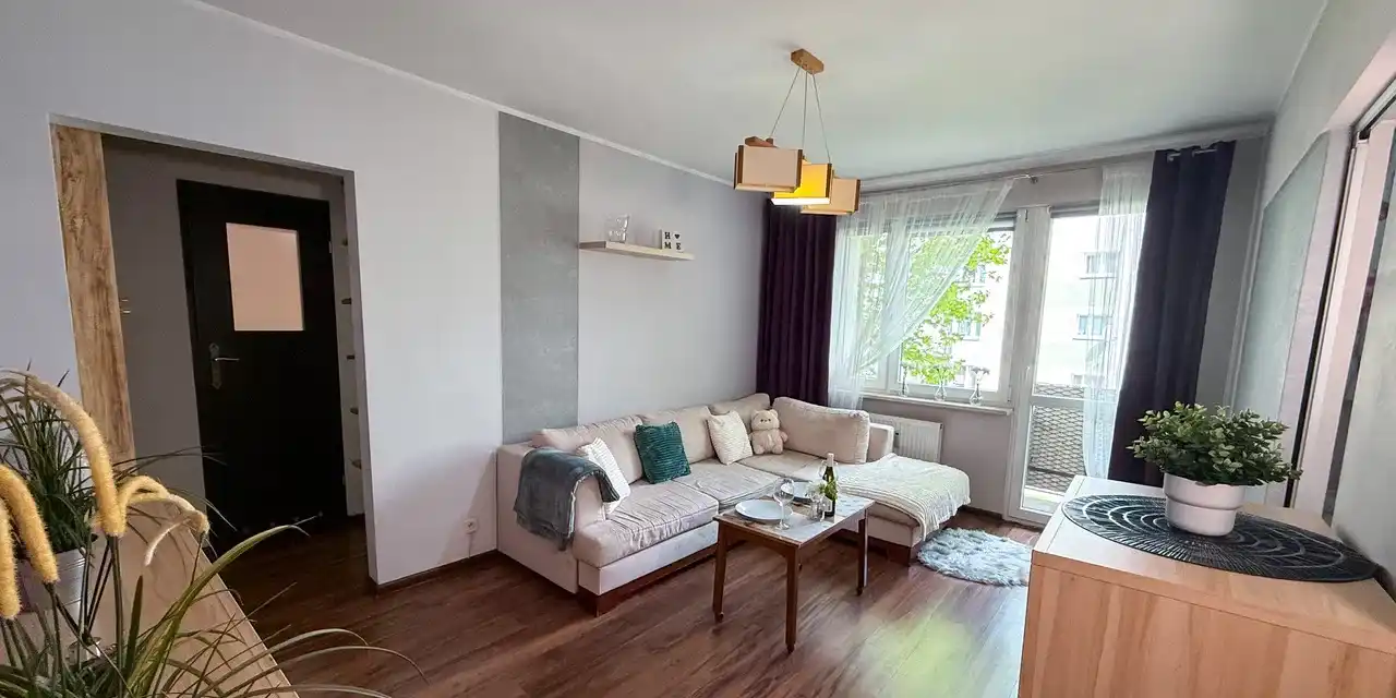 Komfortowe 2 Pokojowe Mieszkanie Balkon | NATO | Błonie - zdjęcie 2