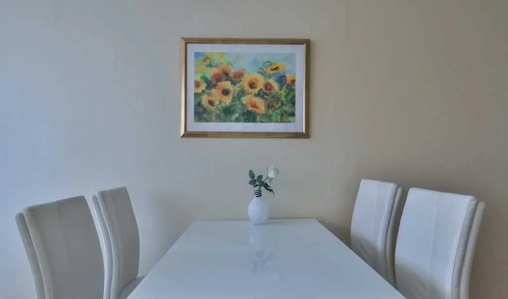 Fantastyczne dwa pokoje blisko OBC, tramwaj, morze - zdjęcie 2