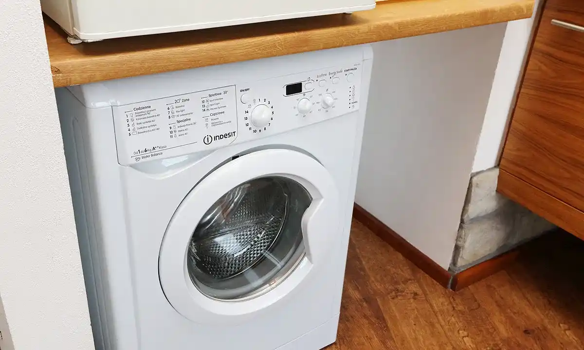 Nowoczesna kawalerka z udogodnieniami w Gdyni - zdjęcie 7