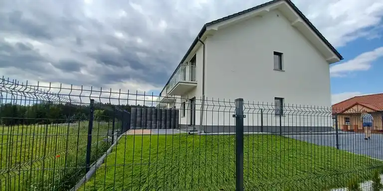 MIESZKANIE BEZCZYNSZOWE Z OGRÓDKIEM - NAJEM, WŁOSZAKOWICE - zdjęcie 3