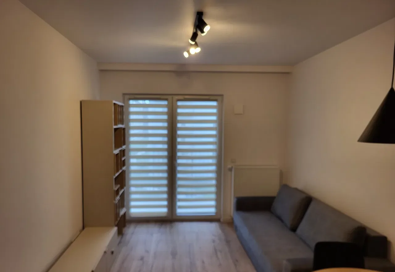 Ciche mieszkanie + garaż - 3900 PLN DO NEGOCJACJI - zdjęcie 4