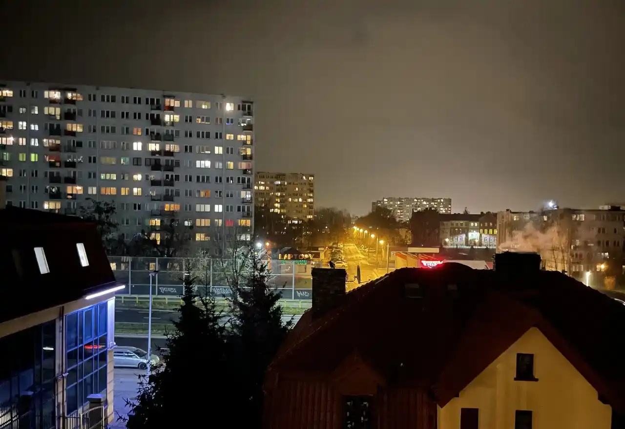 Mieszkanie 2-pokojowe z balkonem i garażem - zdjęcie 2