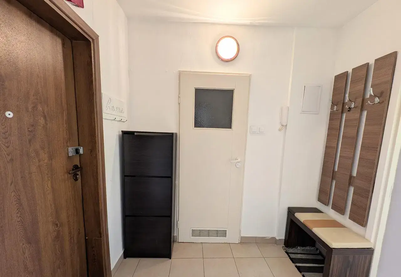 Kawalerka z osoba kuchnia i balkonem parter Kalcytowa - zdjęcie 4