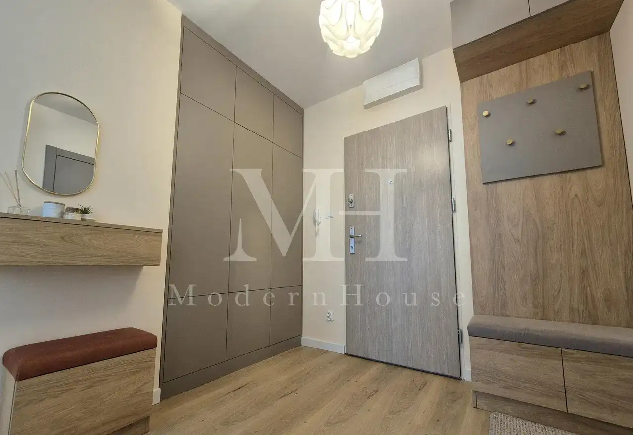 Nowoczesne mieszkanie z prywatnym ogrodem 100 m² - zdjęcie 7