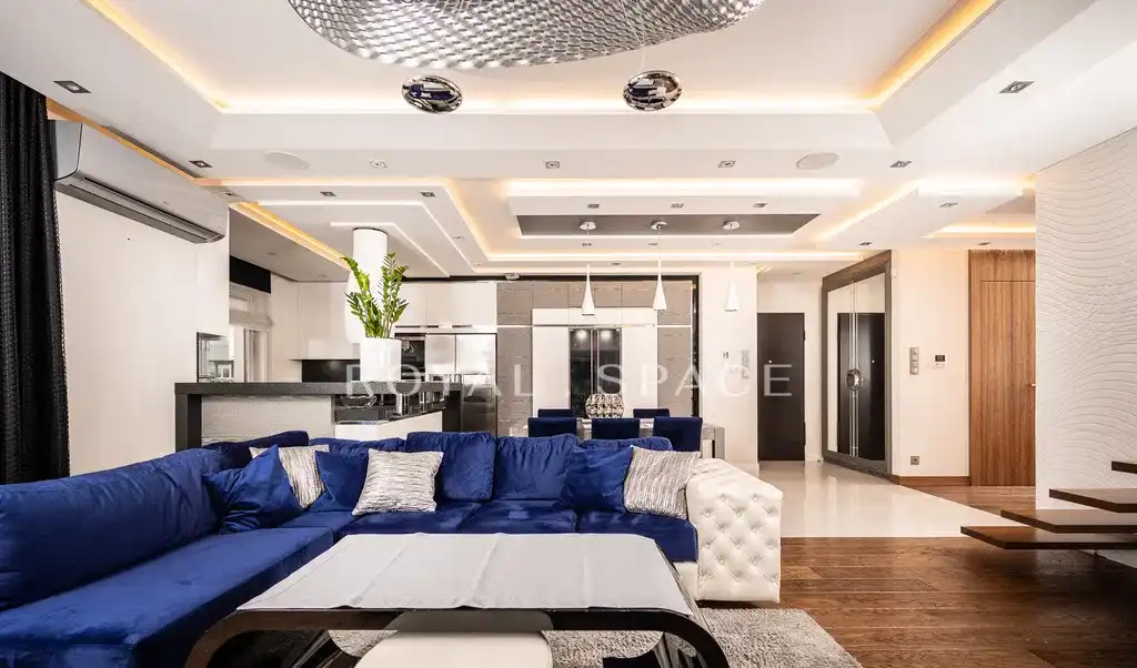 Apartament z tarasem i ogrodem zimowym na dachu!