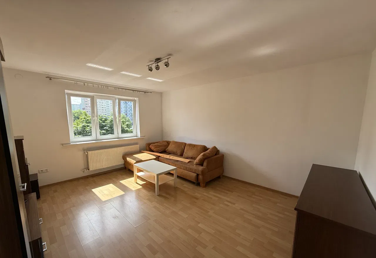 Mieszkanie 2 pok -58 m2 przy szpitalu Uniwersyteckim - zdjęcie 2