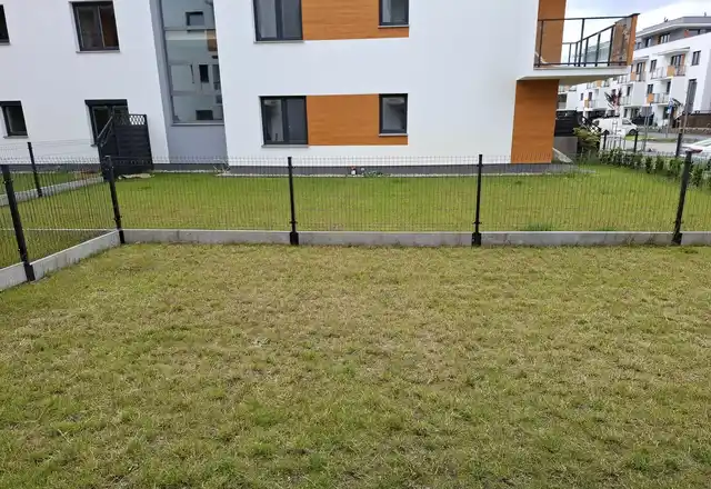 Mieszkanie z ogródkiem 93m2 - zdjęcie 9
