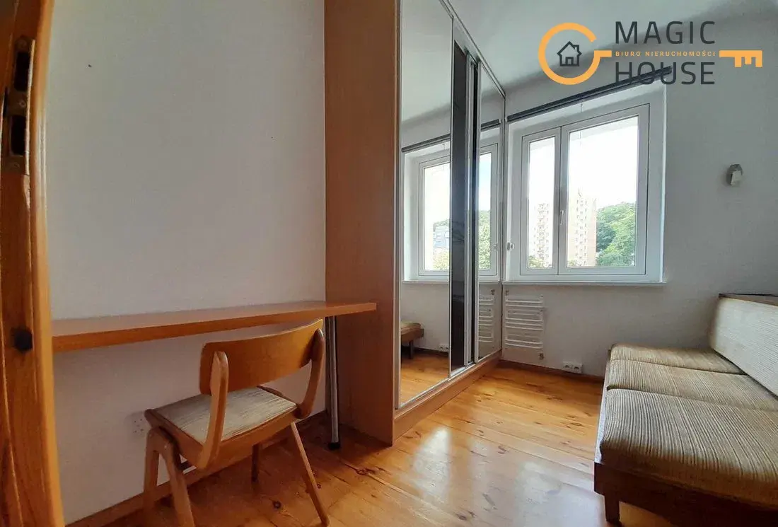 Mieszkanie 84 m² w centrum Gdyni, 3 pokoje - zdjęcie 5