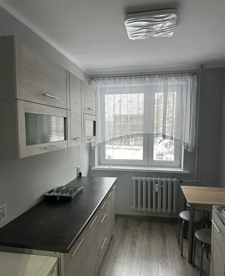 Kawalerka 35m centrum 1 piętro - zdjęcie 6
