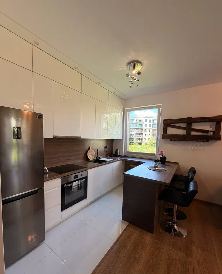 Duże 2pokojowe mieszkanie KLIMA nad jeziorem | 2 rooms flat AC lake - zdjęcie 3