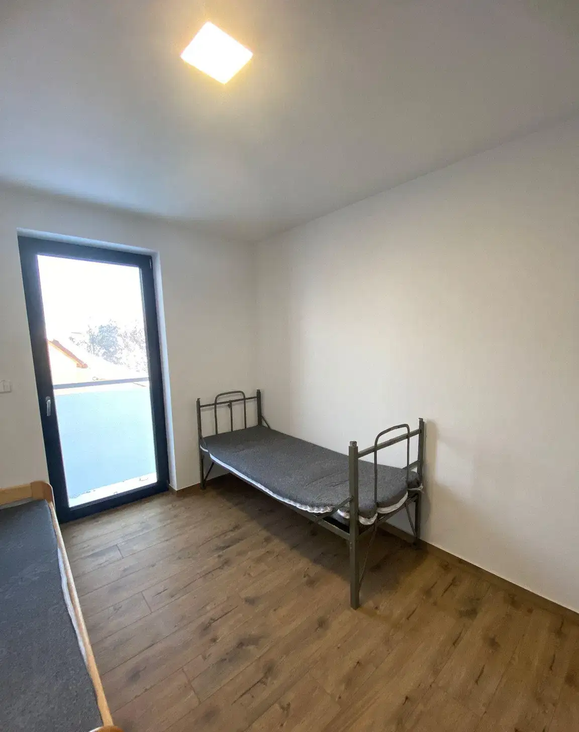 dom dla 12 pracowników centrum - zdjęcie 6