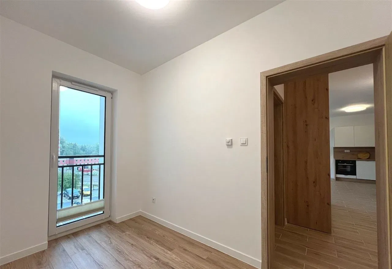 Tessin Park,3 pokoje,ogrzewanie podłogowe, garaż! - zdjęcie 9